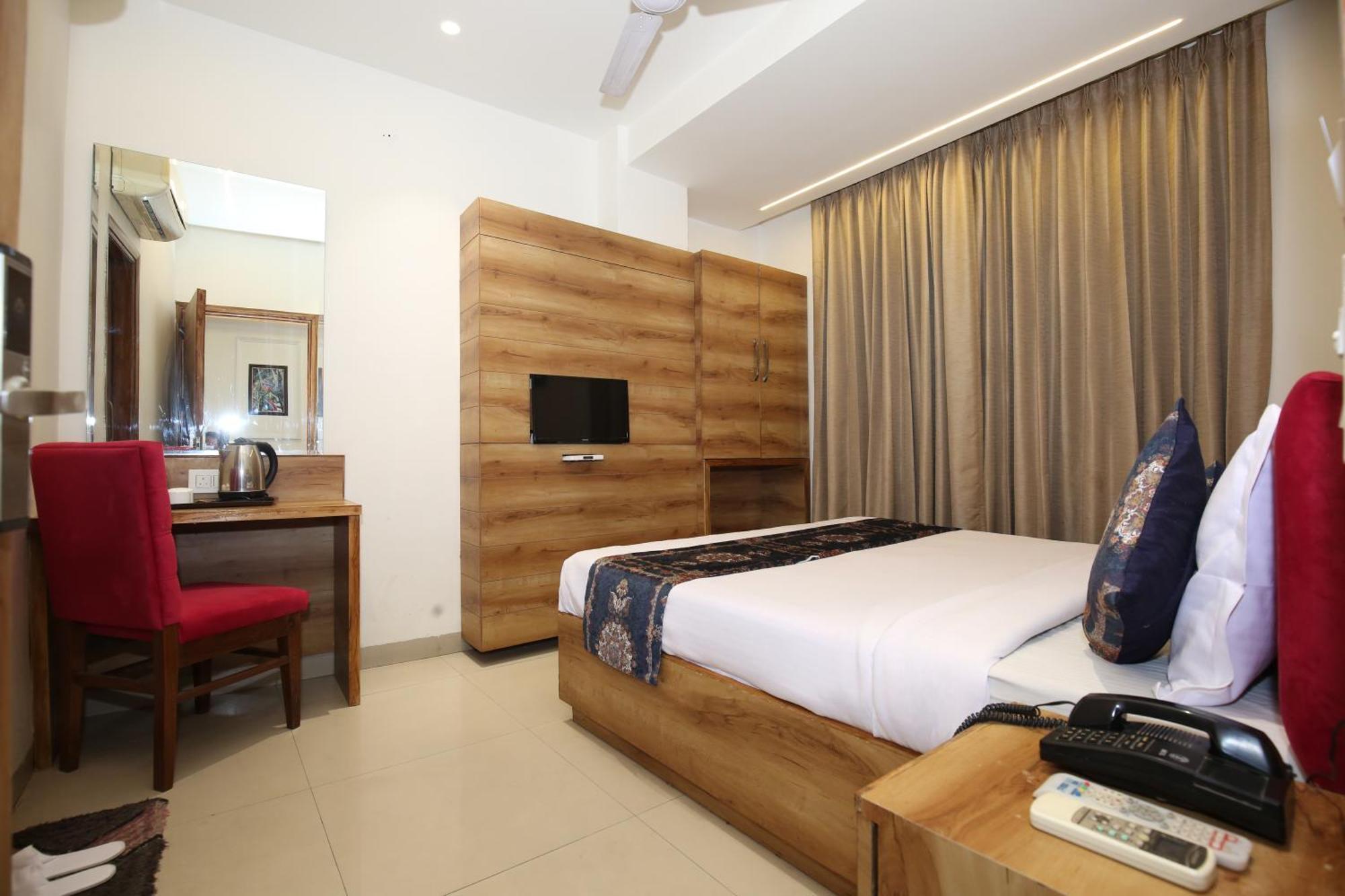 Hotel Rv Regency Amritsar Dış mekan fotoğraf