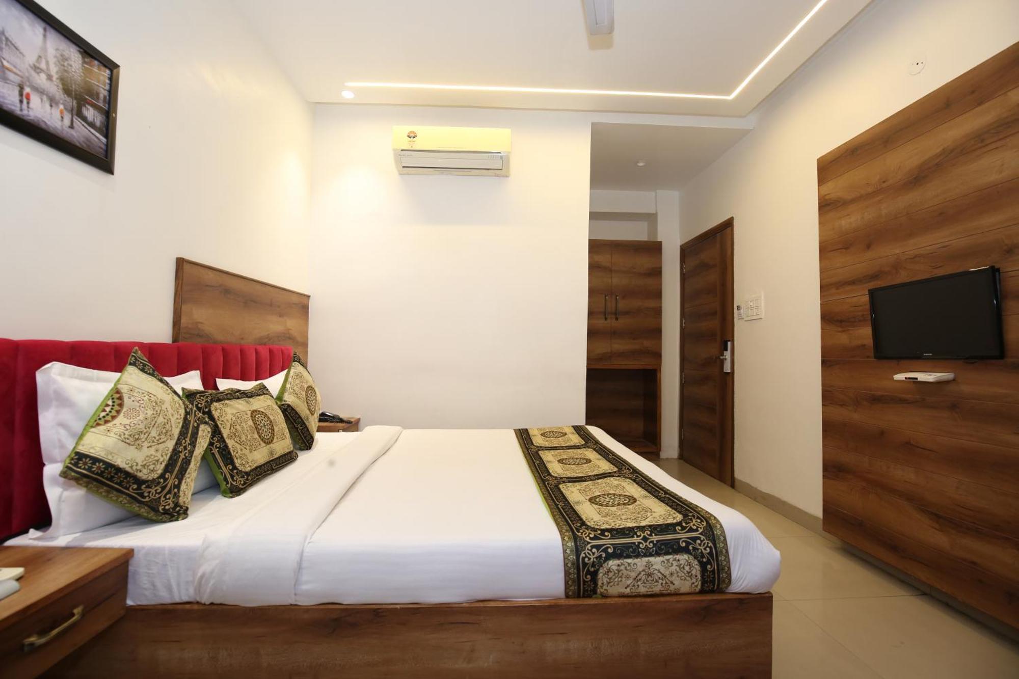 Hotel Rv Regency Amritsar Dış mekan fotoğraf