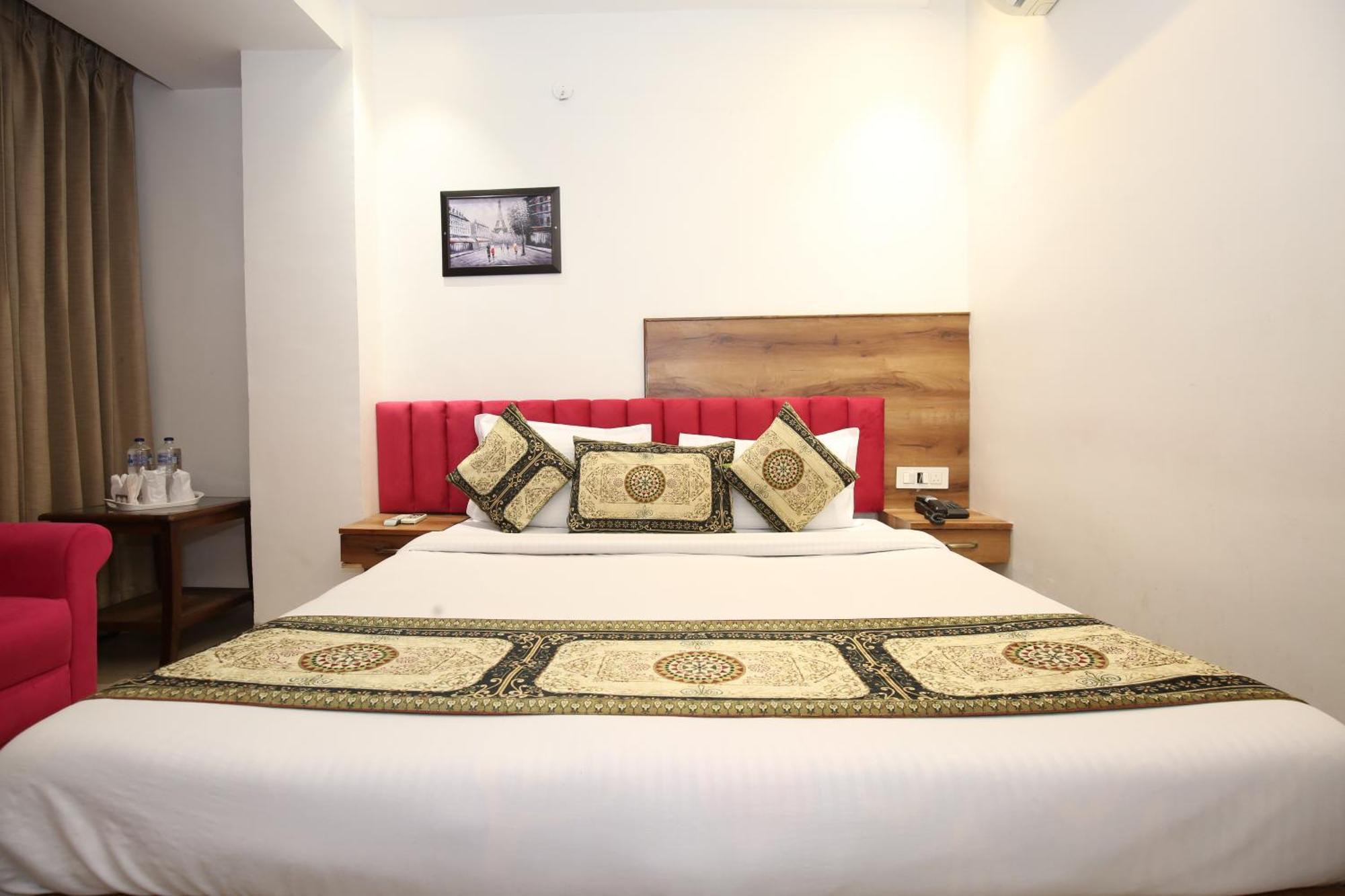 Hotel Rv Regency Amritsar Dış mekan fotoğraf